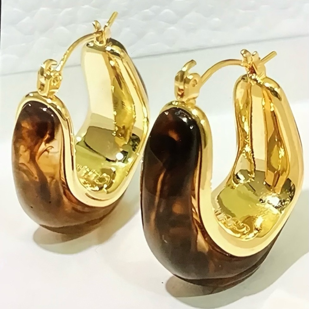 Gorgeous Gold and Amber Hoop Earrings